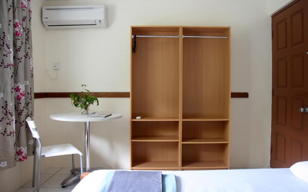 Morning Glory Guest House Κουτσίνγκ Δωμάτιο φωτογραφία