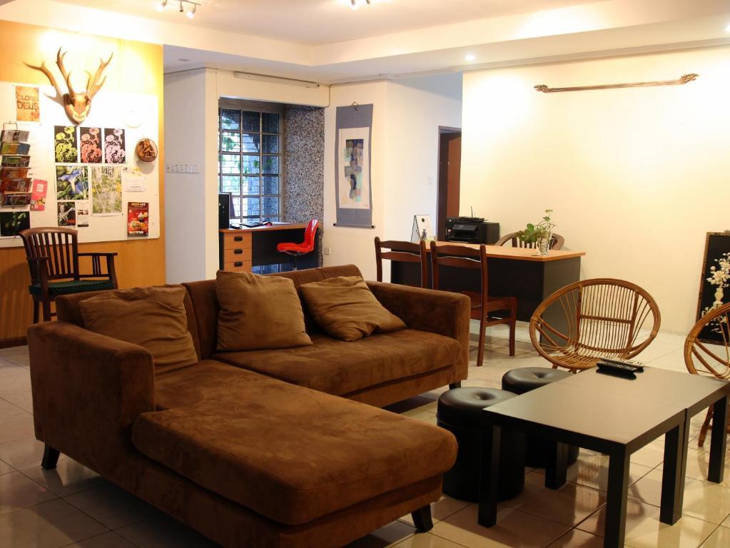 Morning Glory Guest House Κουτσίνγκ Εξωτερικό φωτογραφία