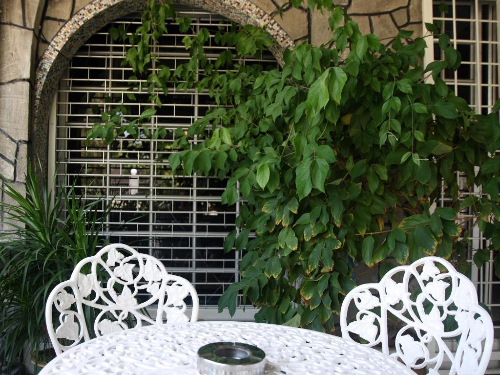 Morning Glory Guest House Κουτσίνγκ Εξωτερικό φωτογραφία